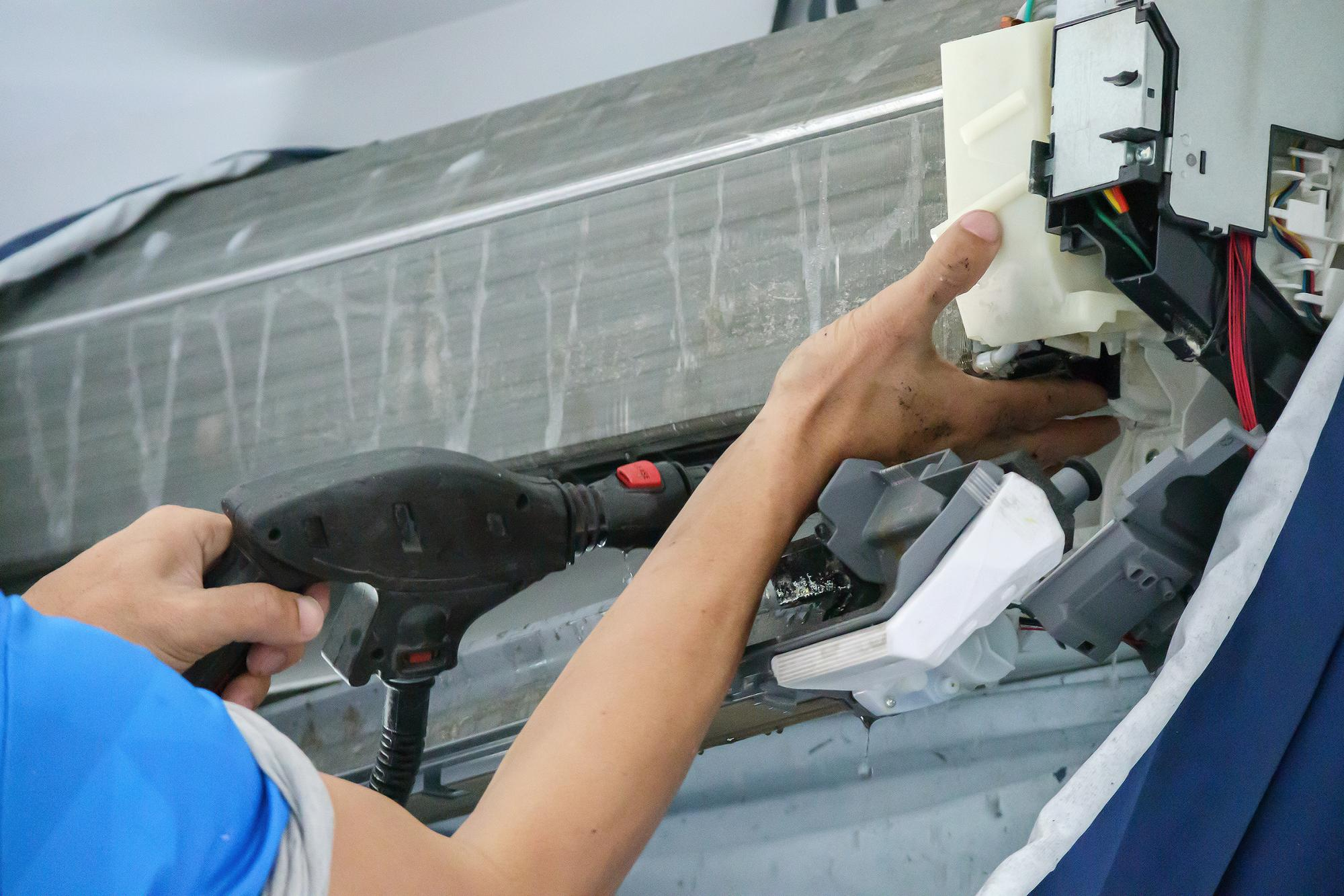 Duct Repair & Cleaning